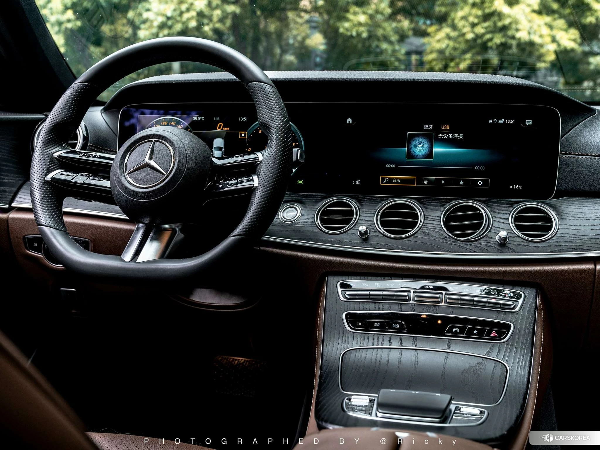 Mercedes-Benz E-class id 4407406 из Китая 9