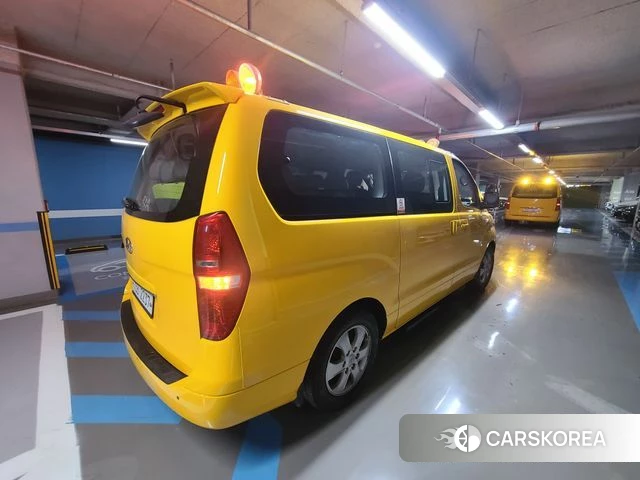 Hyundai The New Grand Starex id 3821029 из Кореи 18