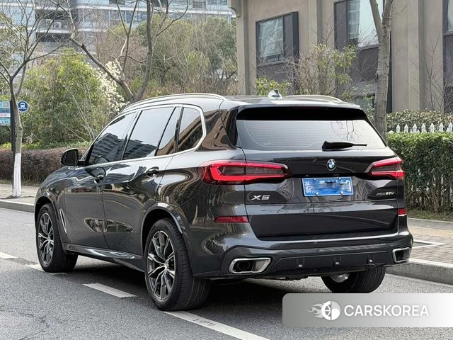 BMW X5 id 4271596 из Китая 9