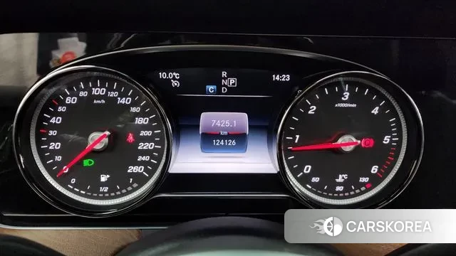 Mercedes-Benz E-Class W213 id 3598600 из Кореи 18