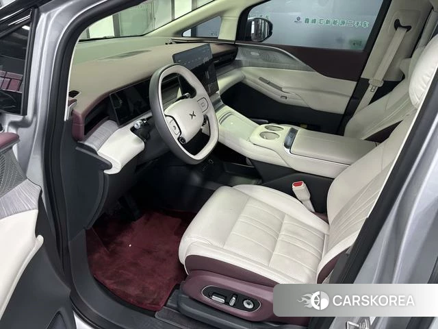 Xiaopeng Motors Xiaopeng X9 id 4239282 из Китая 8