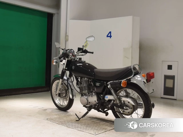 Yamaha SR 400 id 4379799 из Японии 8