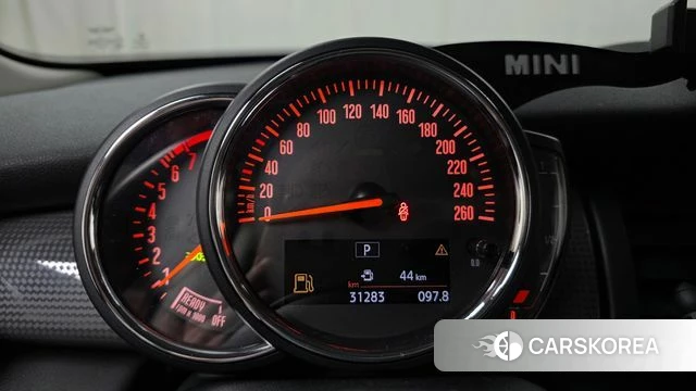 Mini Cooper id 4304951 из Кореи 28