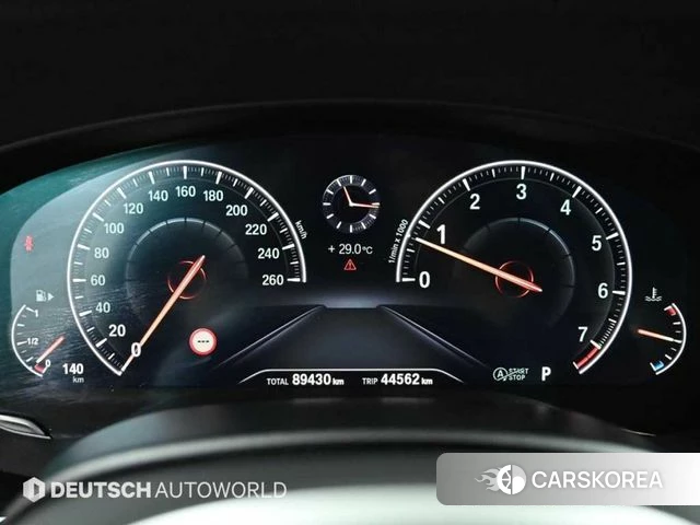 BMW 5 Series (G30) id 4604896 из Кореи 18