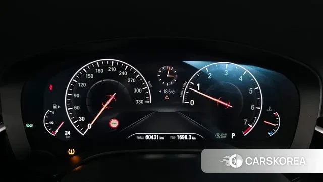 BMW 5 Series (G30) id 3356793 из Кореи 18