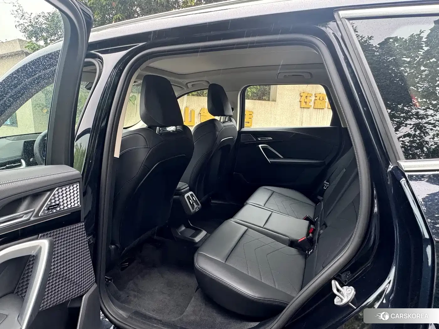 BMW X1 id 4655013 из Китая 9