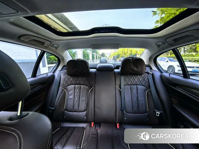 BMW 5 series PHEV id 4212751 из Китая 16
