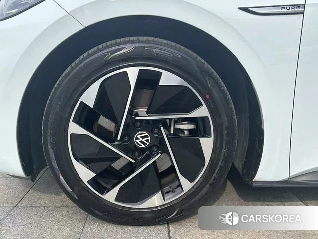 Volkswagen ID.3 id 4277983 из Китая 17