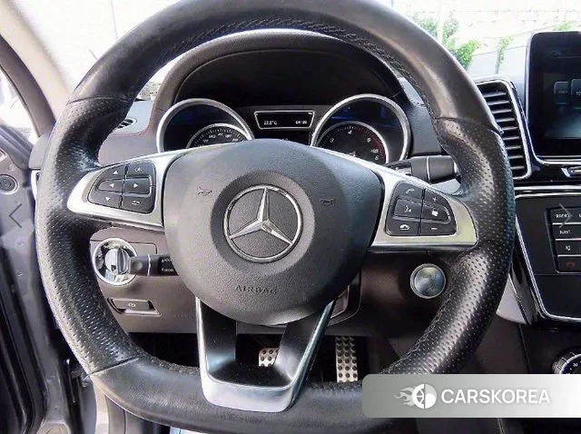 Mercedes-Benz GLE - Class W166 id 3055769 из Кореи 18