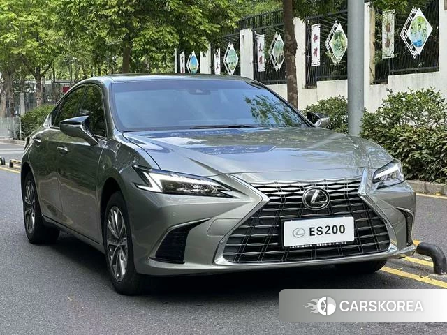 Lexus ES id 4278025 из Китая 11