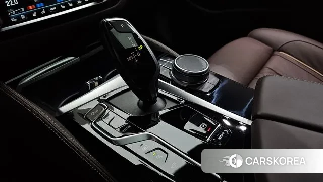 BMW 5 Series (G30) id 3373200 из Кореи 18