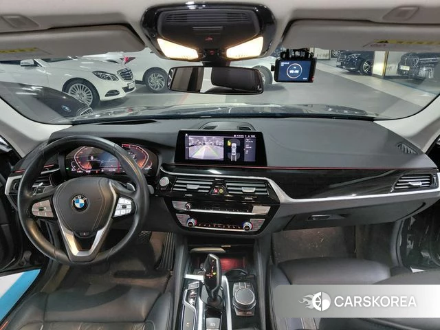 BMW 5 Series (G30) id 3924452 из Кореи 18