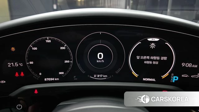 Porsche Taycan id 4382878 из Кореи 30