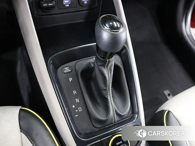 Hyundai Venue id 3253949 из Кореи 18