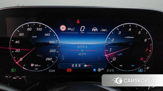 Mercedes-Benz E-Class W214 id 4778541 из Кореи 31