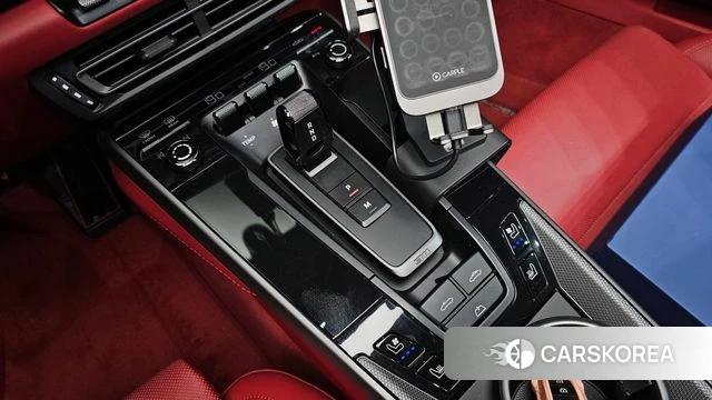 Porsche 911(992) id 4715196 из Кореи 36