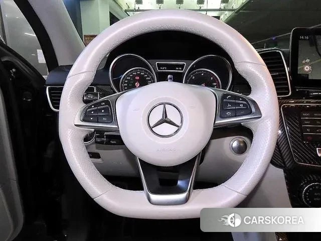 Mercedes-Benz GLE - Class W166 id 3429495 из Кореи 18