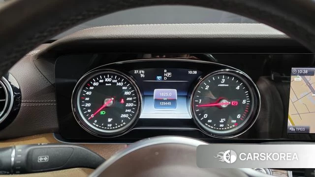 Mercedes-Benz E-Class W213 id 4530428 из Кореи 28