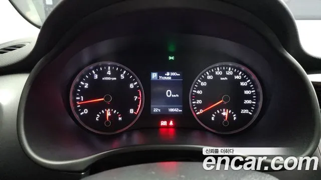 Kia Stonic id 2827300 из Кореи 18