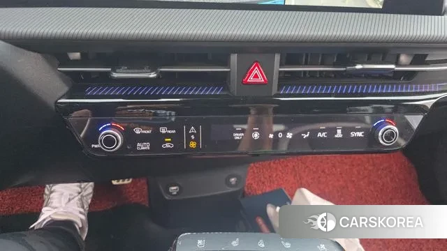 Kia EV6 id 3300118 из Кореи 17