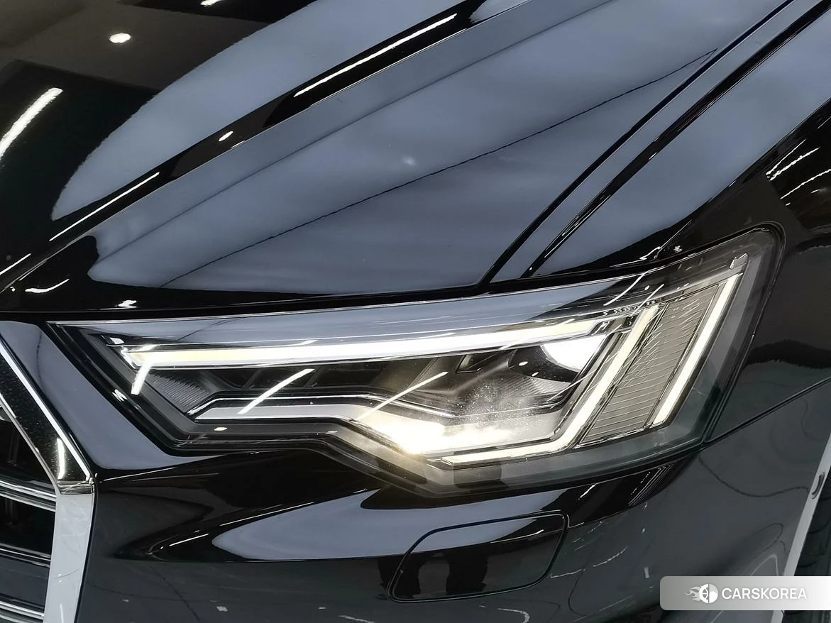 Audi A6L id 4467739 из Китая 22