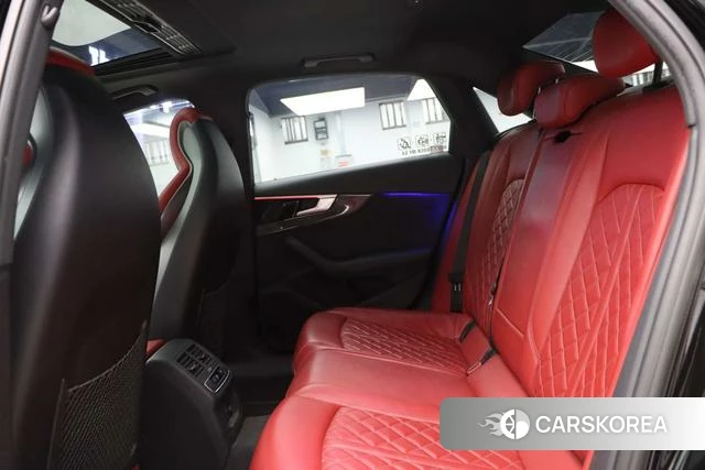 Audi S4 id 4329179 из Китая 26