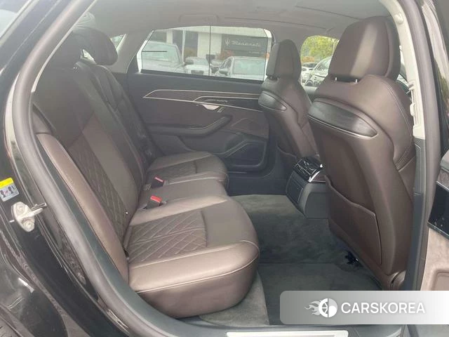 Audi A8 id 4213158 из Китая 12