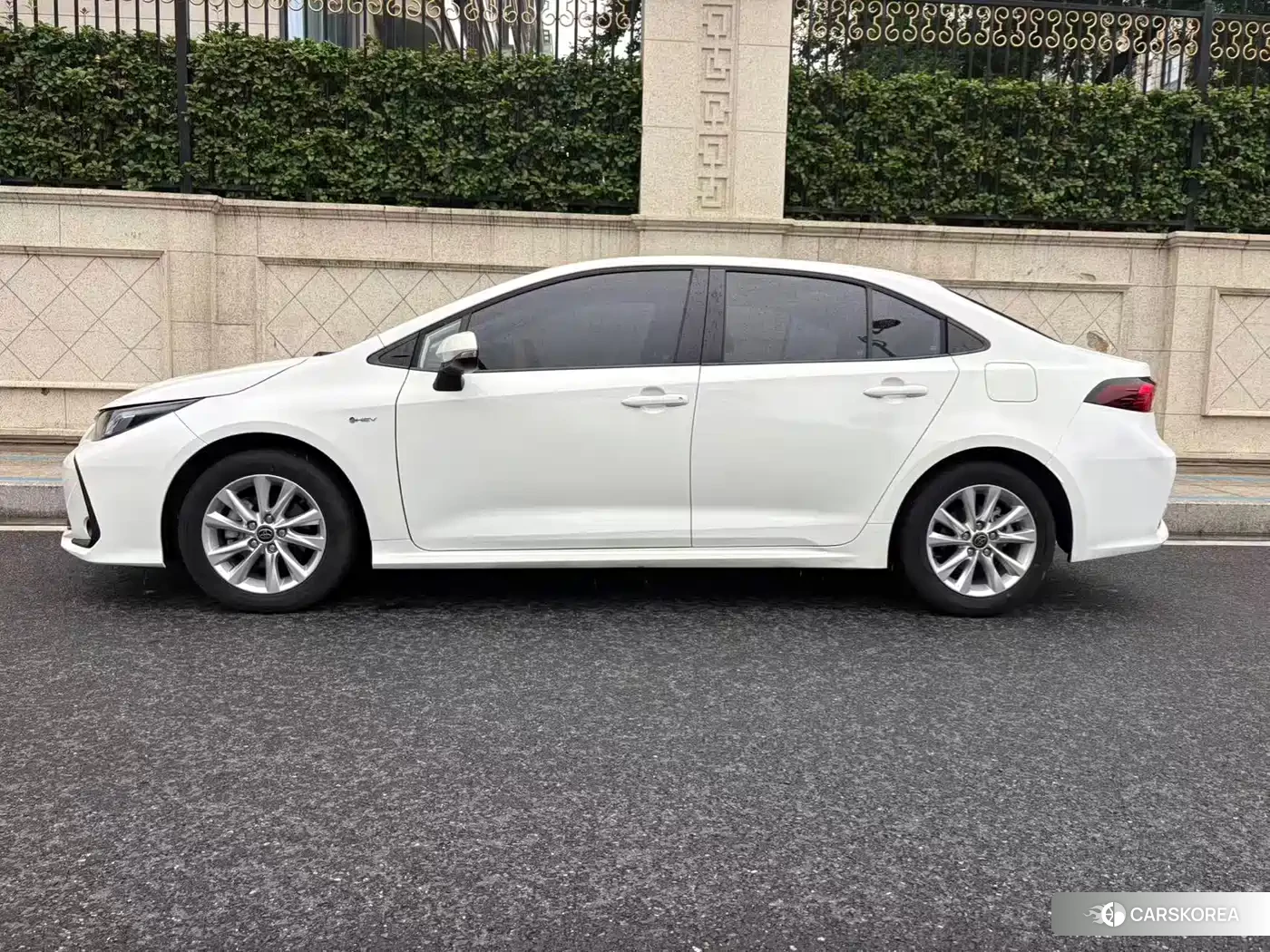 Toyota Corolla id 4546364 из Китая 10