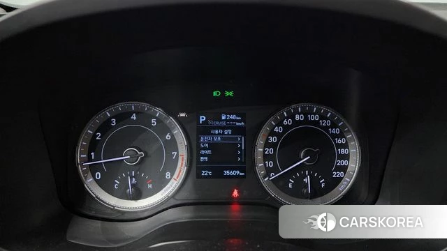 Hyundai Venue id 3884682 из Кореи 18