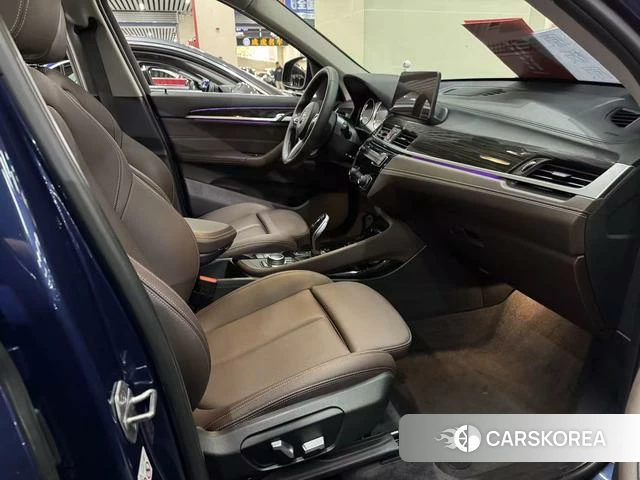 BMW X1 id 4210886 из Китая 9