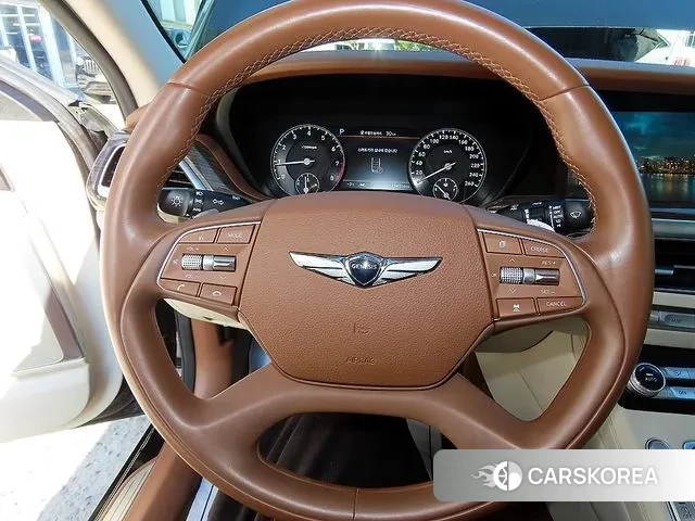 Genesis G90 id 3582570 из Кореи 18