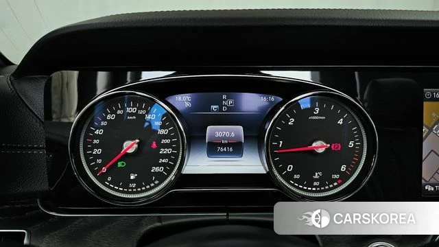Mercedes-Benz E-Class W213 id 3844747 из Кореи 18