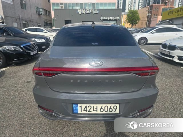 Hyundai The New Grandeur IG id 4402334 из Кореи 18