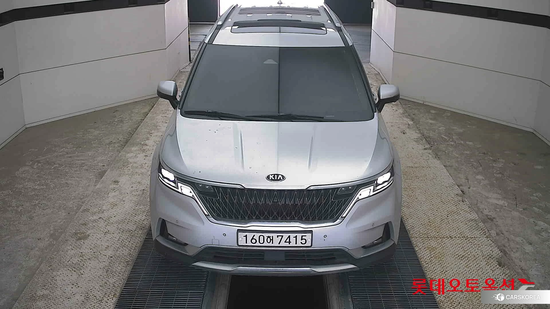 Kia Carnival id 4289436 из Кореи 36