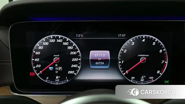 Mercedes-Benz E-Class W213 id 3766644 из Кореи 18