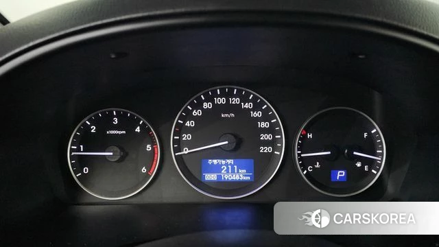 Hyundai The New Grand Starex id 4727890 из Кореи 18