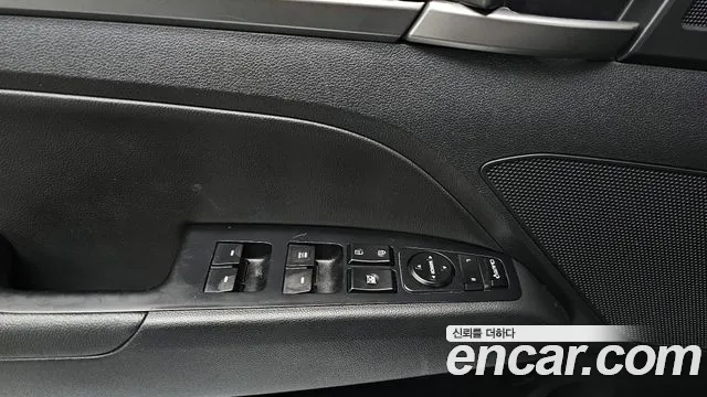 Hyundai Avante AD id 2687704 из Кореи 18