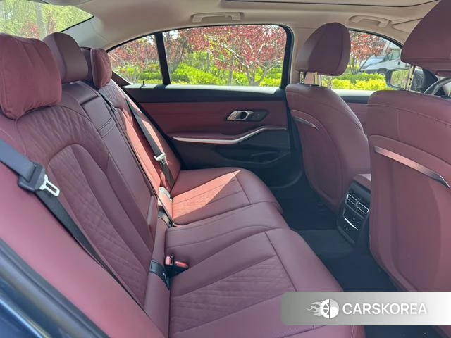 BMW 3 series id 4275540 из Китая 10