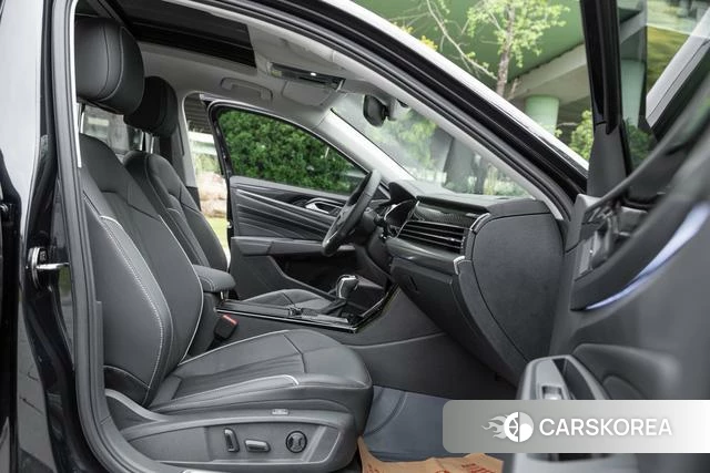 Volkswagen Passat id 4260068 из Китая 16
