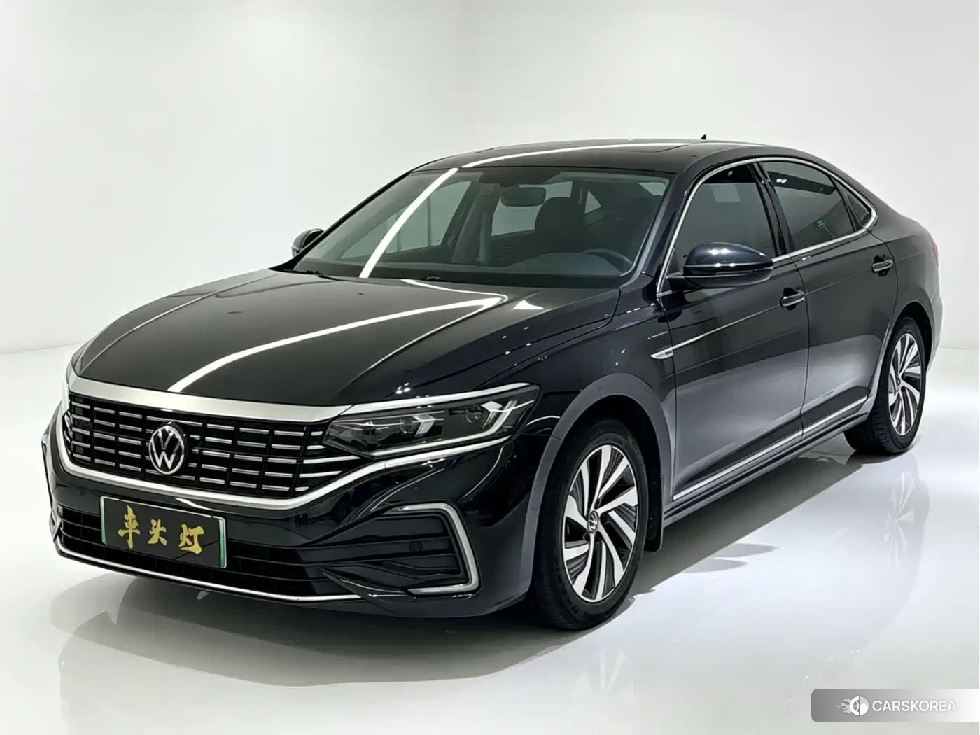 Volkswagen Passat plug-in hybrid id 4546400 из Китая 9