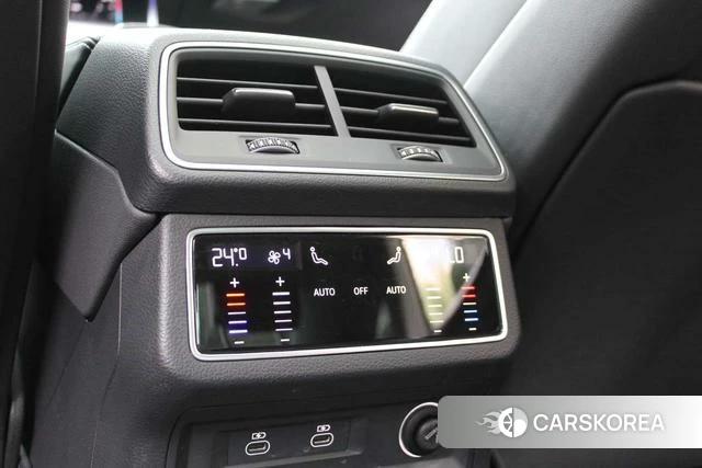 Audi A7L id 4335345 из Китая 25