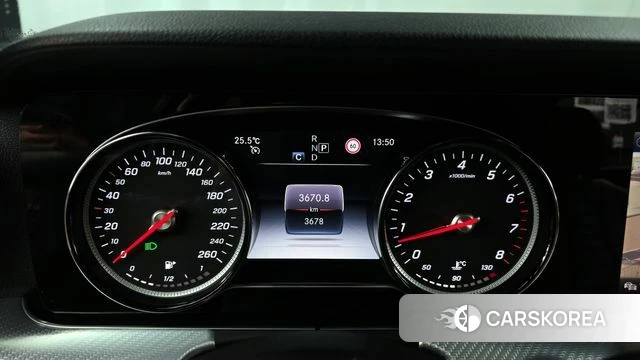 Mercedes-Benz E-Class W213 id 4324919 из Кореи 30