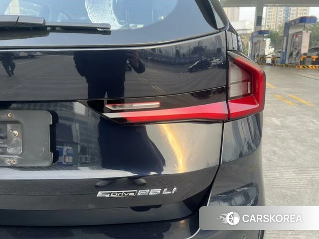 BMW X1 id 4275566 из Китая 18