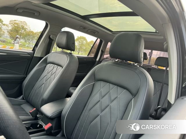 Volkswagen Tiguan L id 4275796 из Китая 23