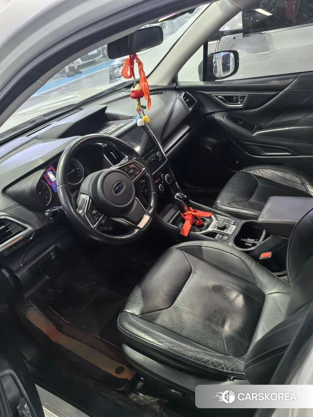Subaru FORESTER Forester id 4217544 из Китая 8