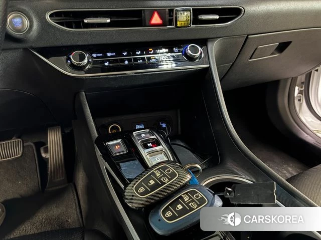 Hyundai Sonata (DN8) id 4196840 из Кореи 8