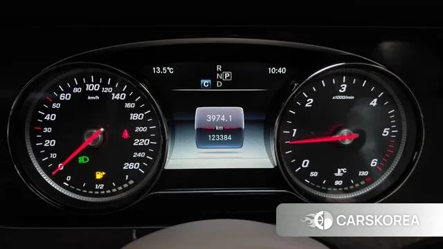 Mercedes-Benz E-Class W213 id 3588667 из Кореи 18