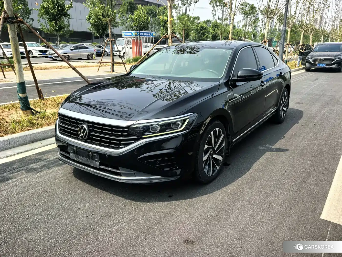 Volkswagen Passat id 4622275 из Китая 8