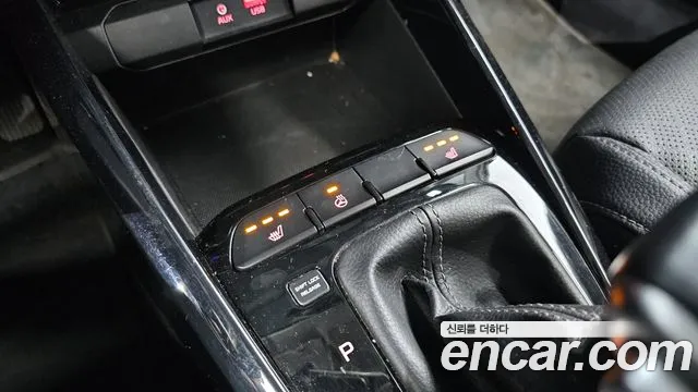 Kia Stonic id 2689718 из Кореи 18