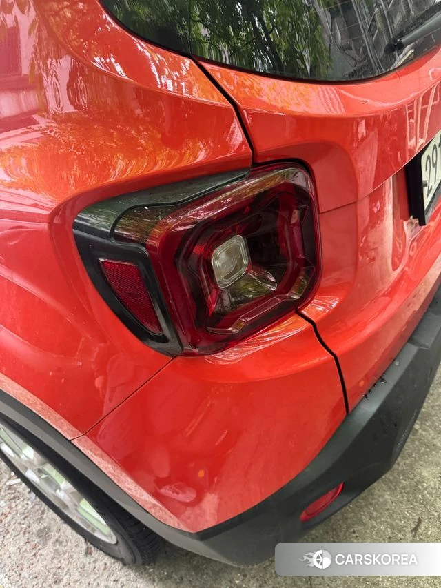 Jeep Renegade id 4284480 из Кореи 11